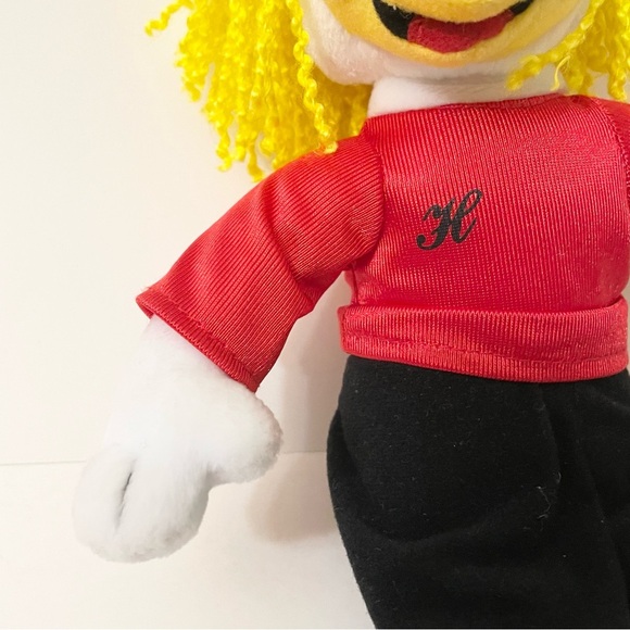 Chuck E. Cheese 2004 Helen Red Shirt Black Pants Limited Edition - Picture 6 of 15